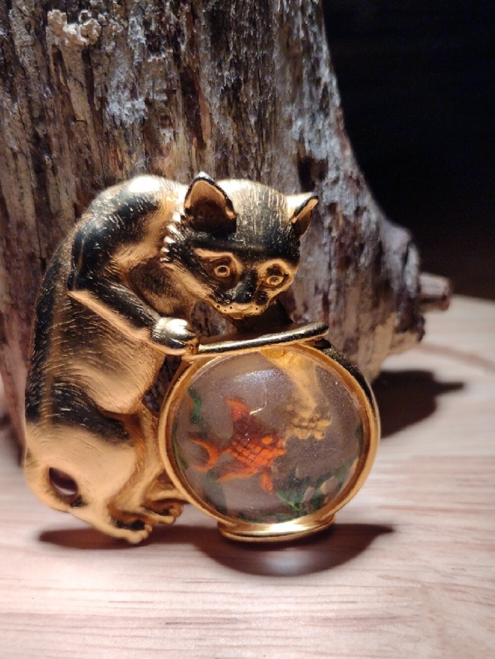 Gold Cat Brooch with Fishbowl Accent - Gold Tone Women’s Jewelry - Picture 6 of 8
